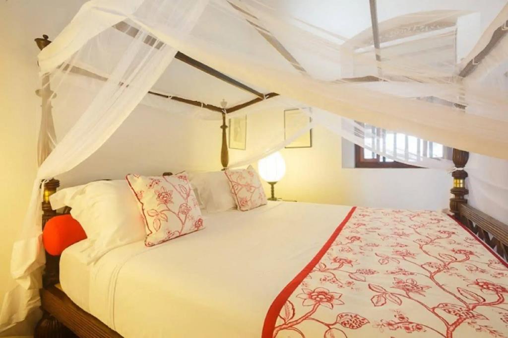 Nyne Hotels Landesi 2*