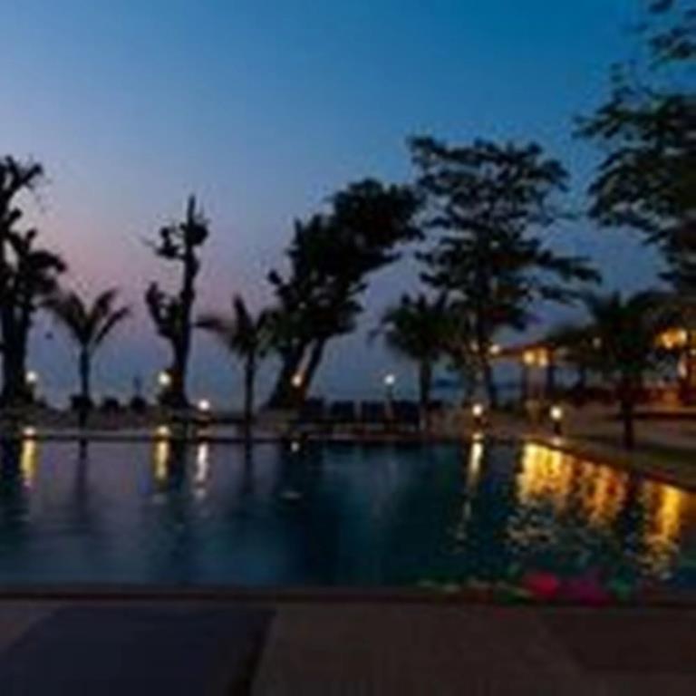 Banana Beach Resort 3*