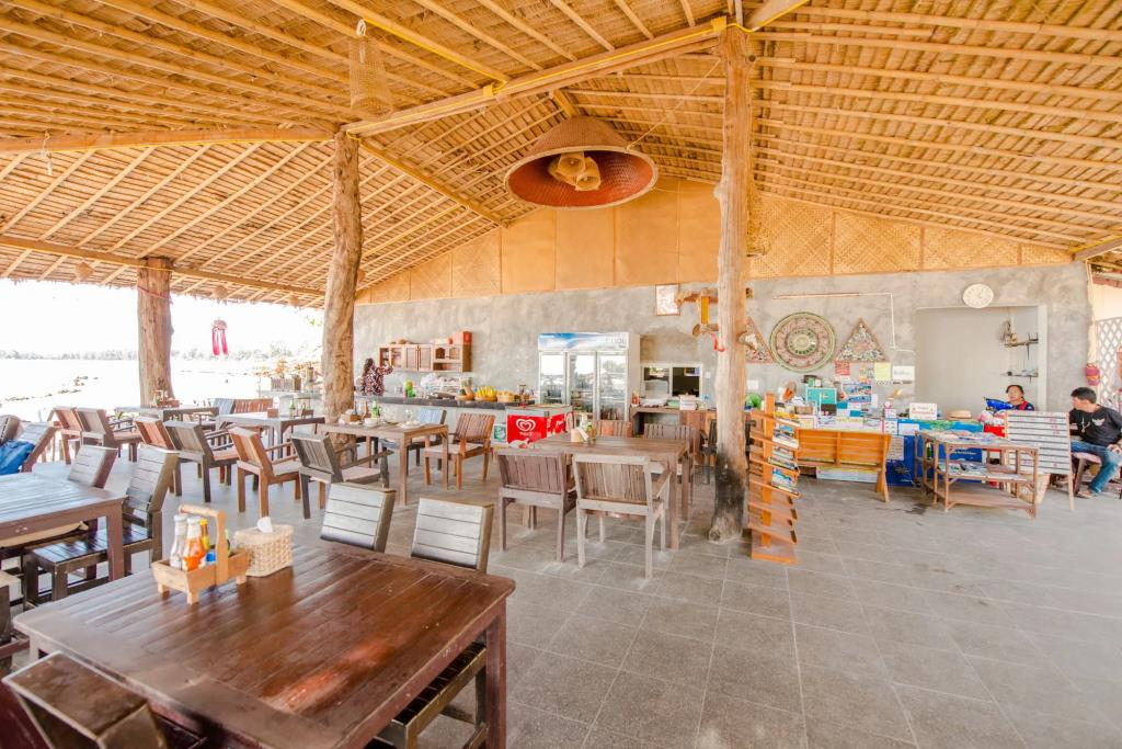 Banana Beach Resort 3*