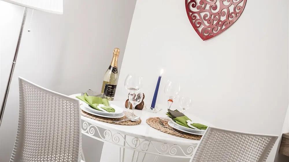 Maison Bahar Hotel & Suites 0*