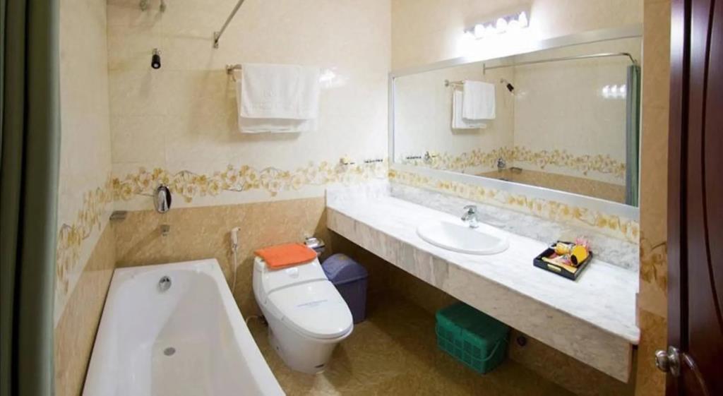 Dragon King 1 Hotel Da Lat 3*
