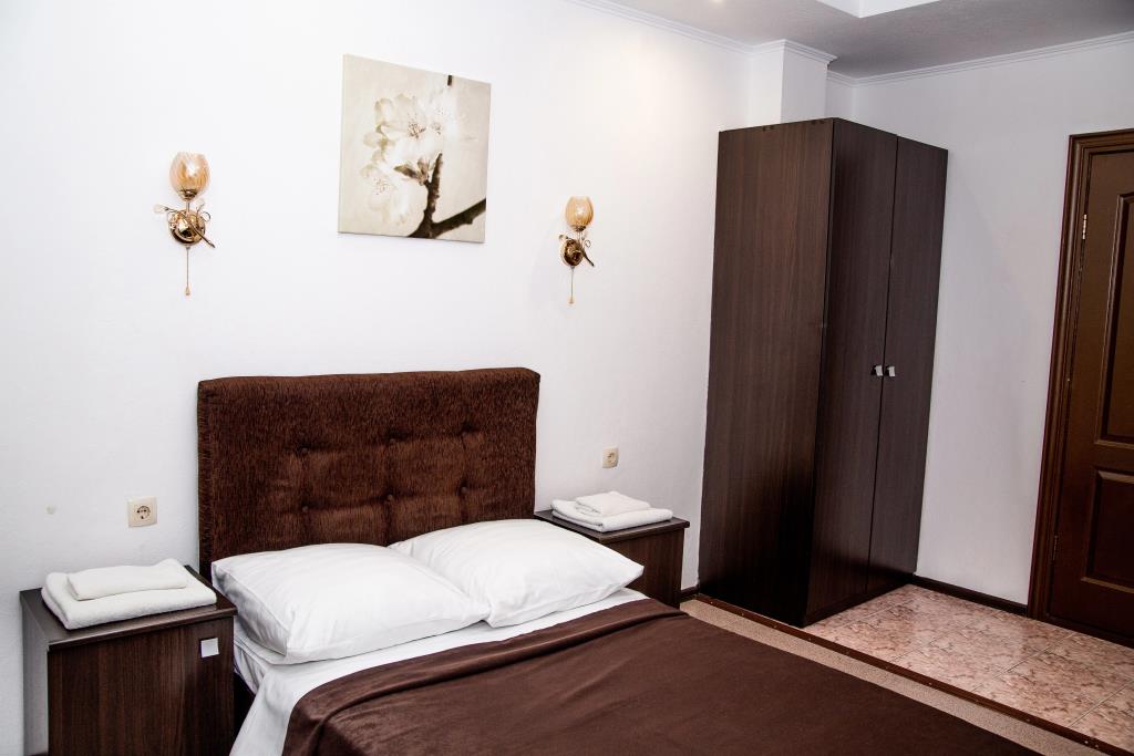 Tatyana Hotel 0*