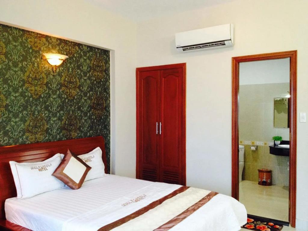 Queen Garden Hotel 2*