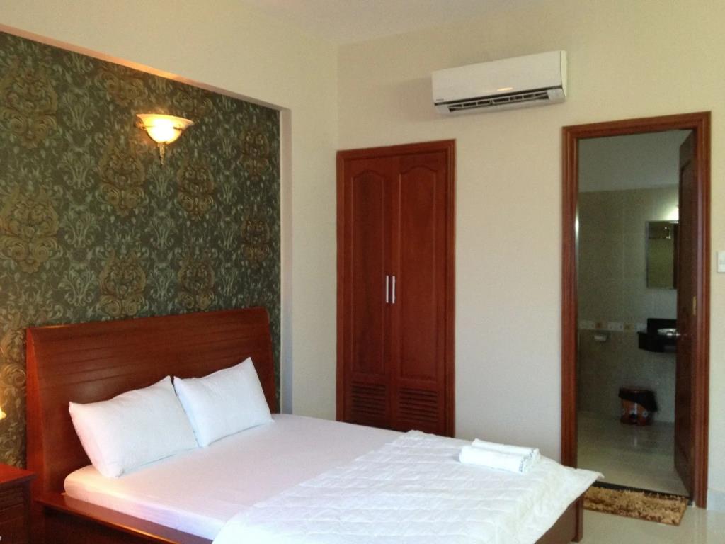 Queen Garden Hotel 2*