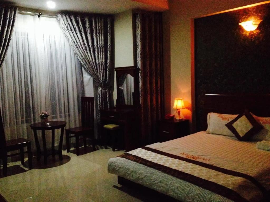 Queen Garden Hotel 2*