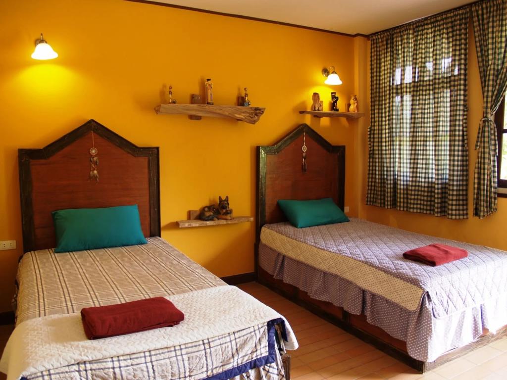 Cowboy Farm Resort Pattaya 3*
