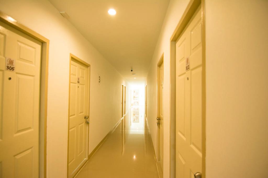 At Ease Hotel Suvarnabhumi 3*