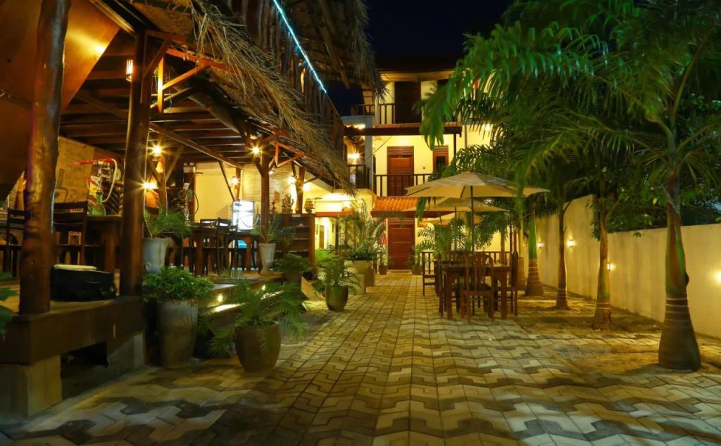 Coco Palm Villa and Cabanas 0*