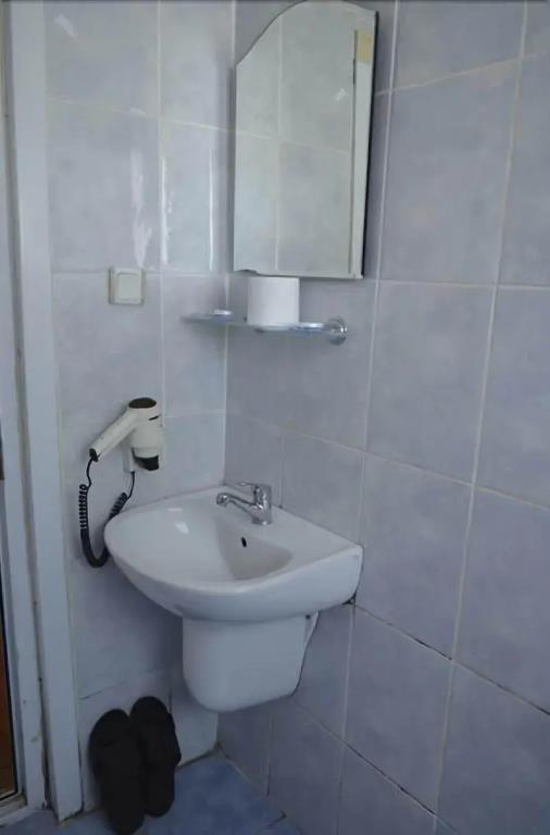Hotel Ekol 0*