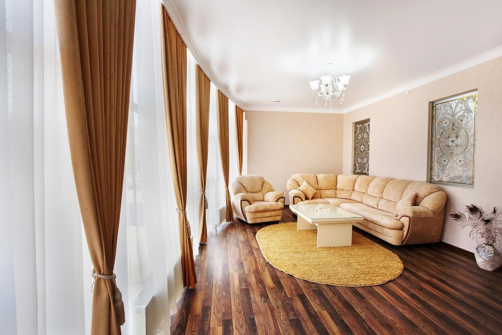 Zolotoj Globus Hotel 3*