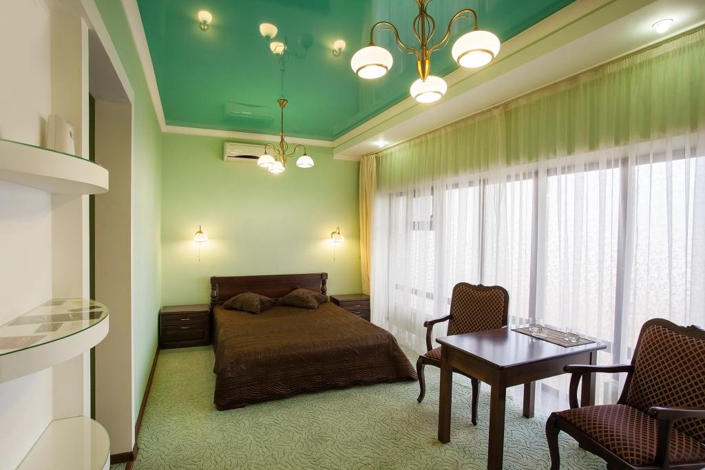 Zolotoj Globus Hotel 3*