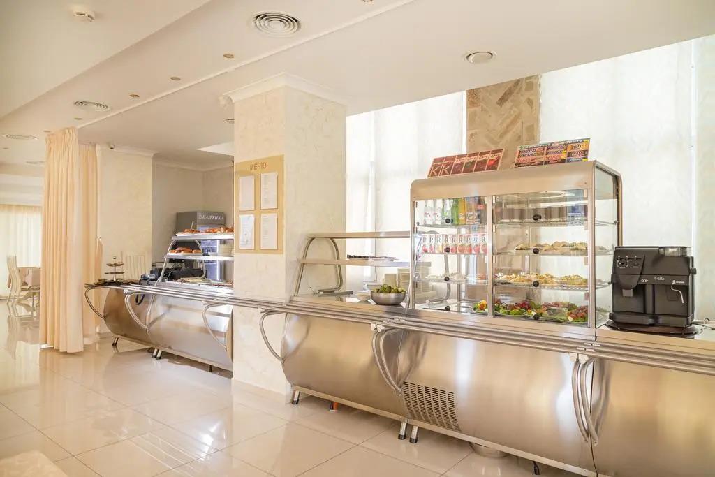 Ahilleon Park Boutique Hotel 4*