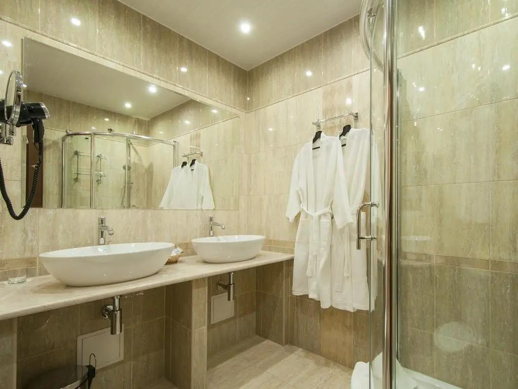 Ahilleon Park Boutique Hotel 4*