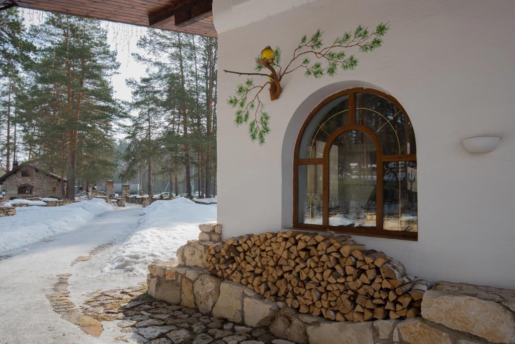 Mescherskaya Usadba Park-Hotel 4*