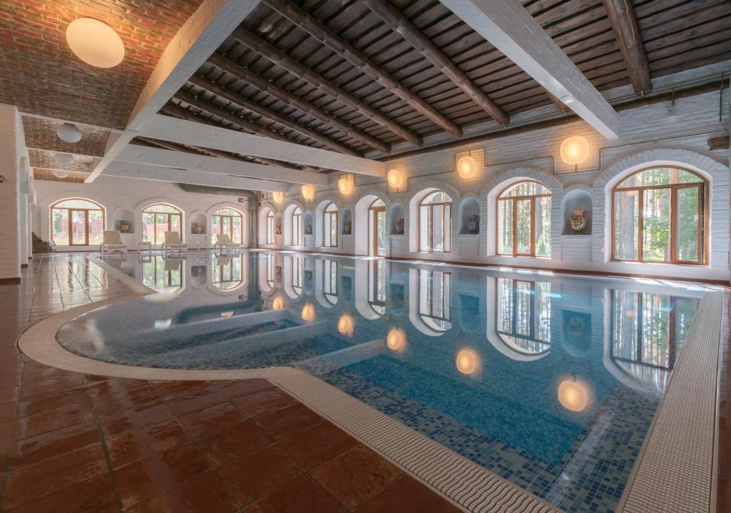 Mescherskaya Usadba Park-Hotel 4*