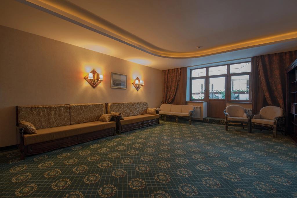 Mescherskaya Usadba Park-Hotel 4*