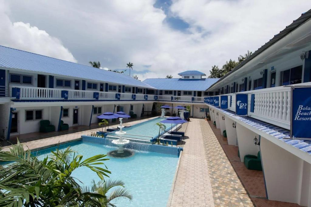 Bolabog Beach Resort 2*