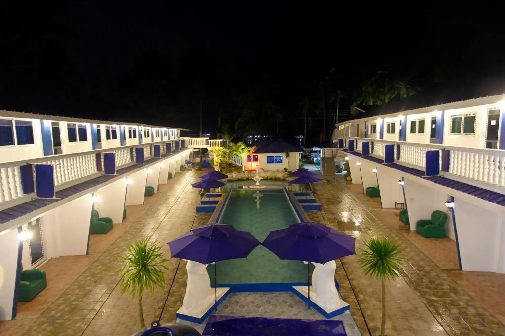 Bolabog Beach Resort 2*