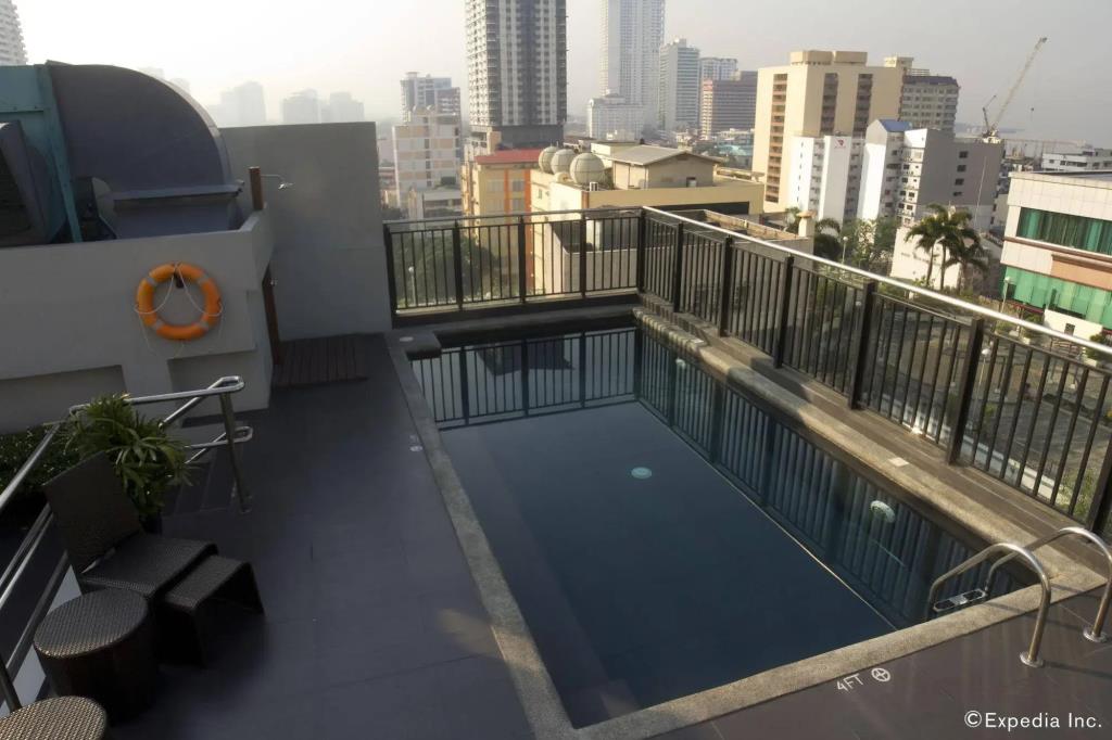 Amelie Hotel Manila 3*