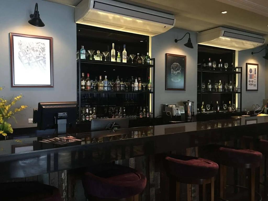 Amelie Hotel Manila 3*