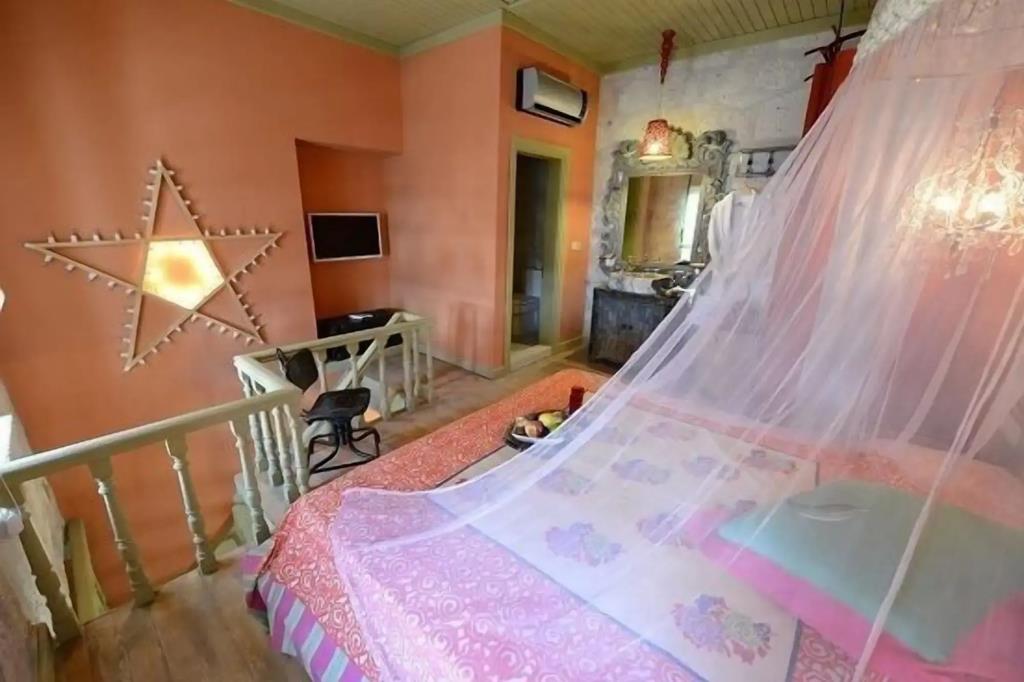 Marge Hotel 0*