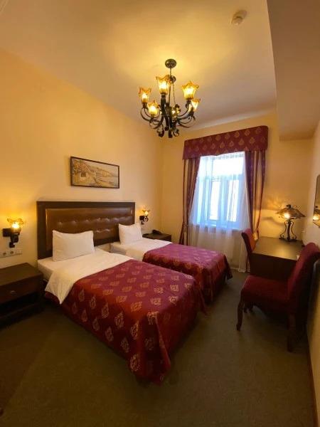 Hotel Don Kikhot 3*