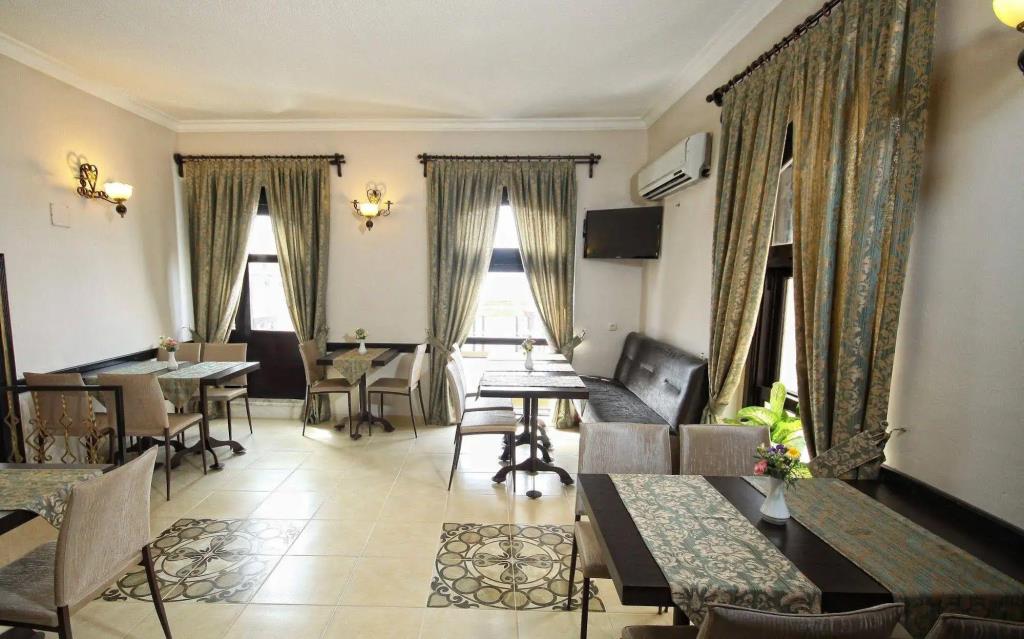 Hotel Karacam 0*