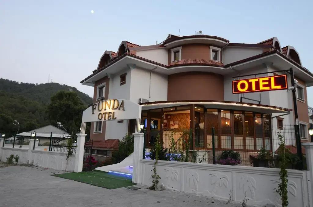 Funda Otel Gocek 0*