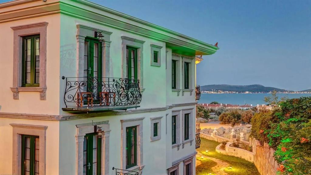 Cunda Esen Otel 0*