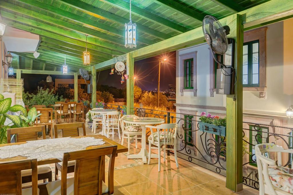 Cunda Esen Otel 0*