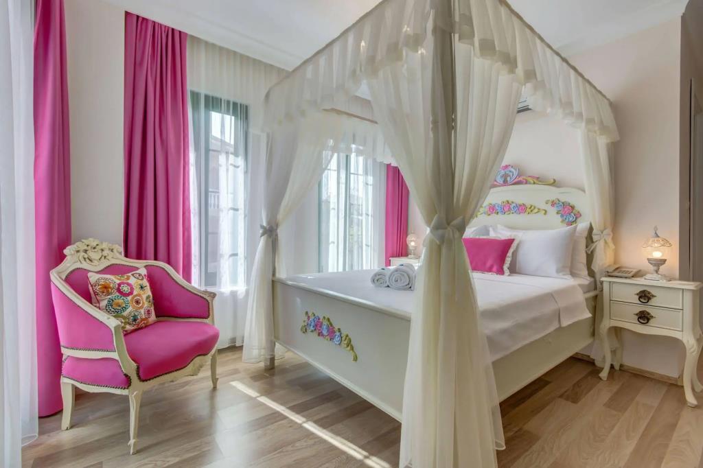 Cunda Esen Otel 0*