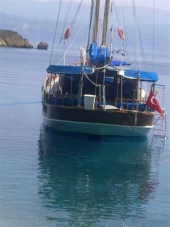 Ide Yacht Hotel 0*