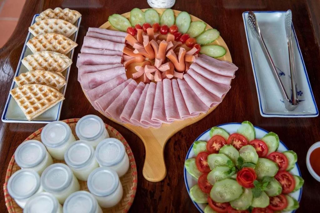 Bai Dinh Hotel 3*