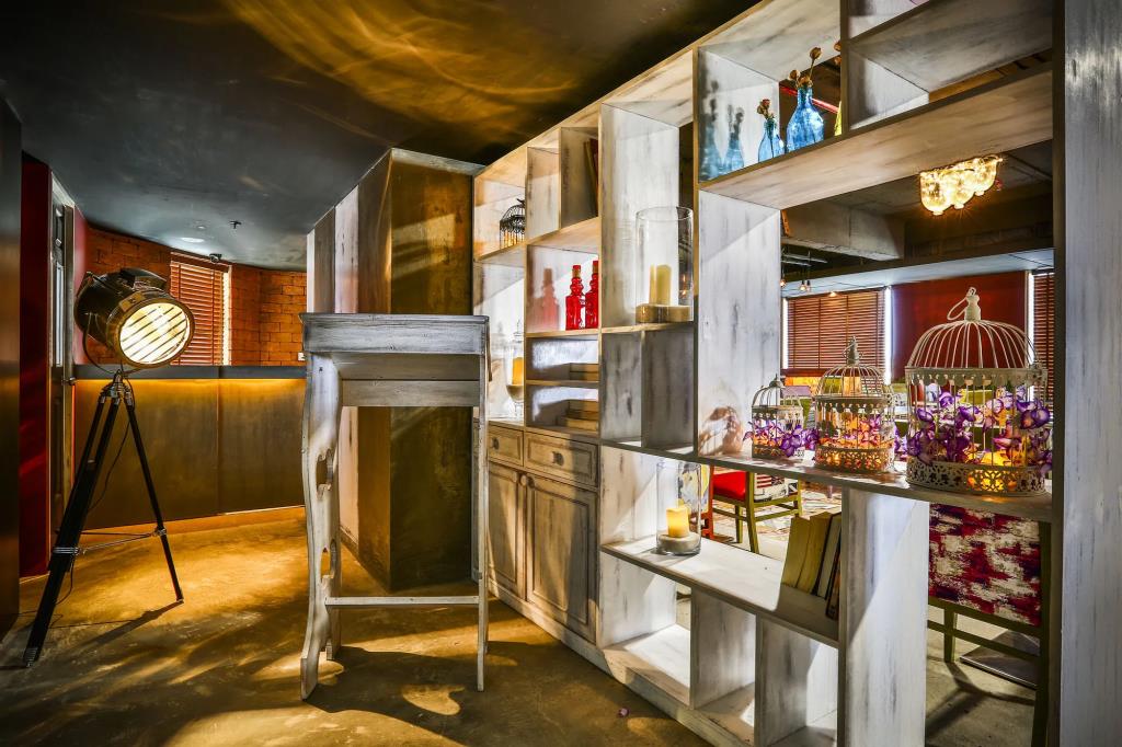 T24 Residency Mumbai International Airport Hotel 4*