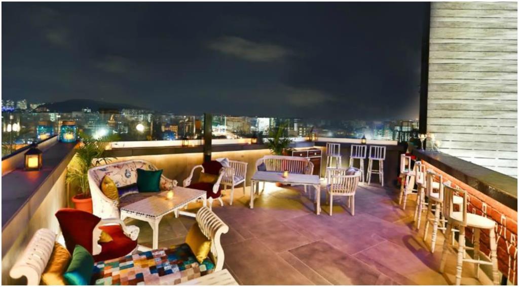 T24 Residency Mumbai International Airport Hotel 4*
