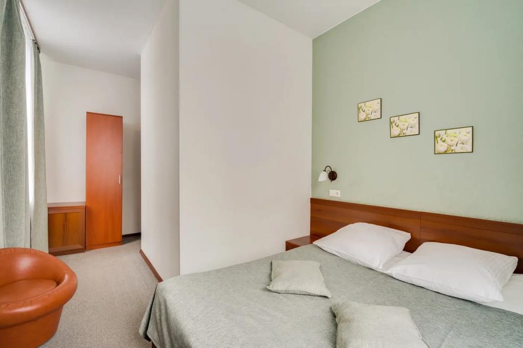 Lefort Mini-Hotel 2*