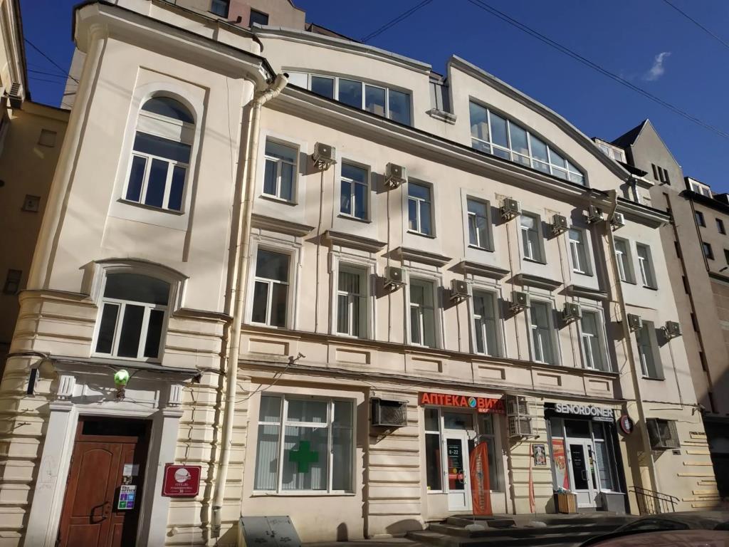 Alrin na Vladimirskoy 0*