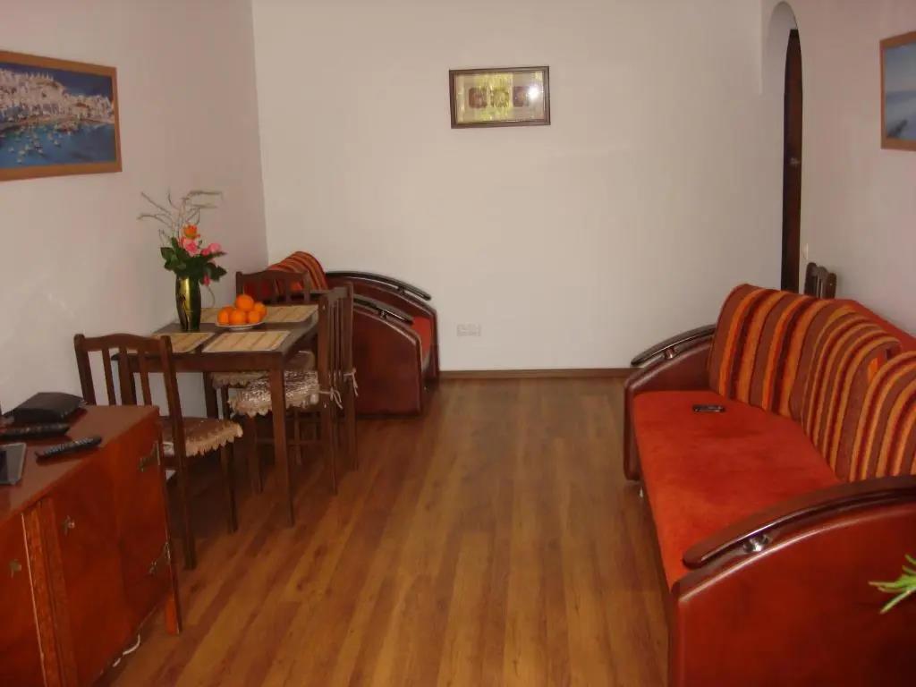 Kvartira Abazgaa 43/1 0*