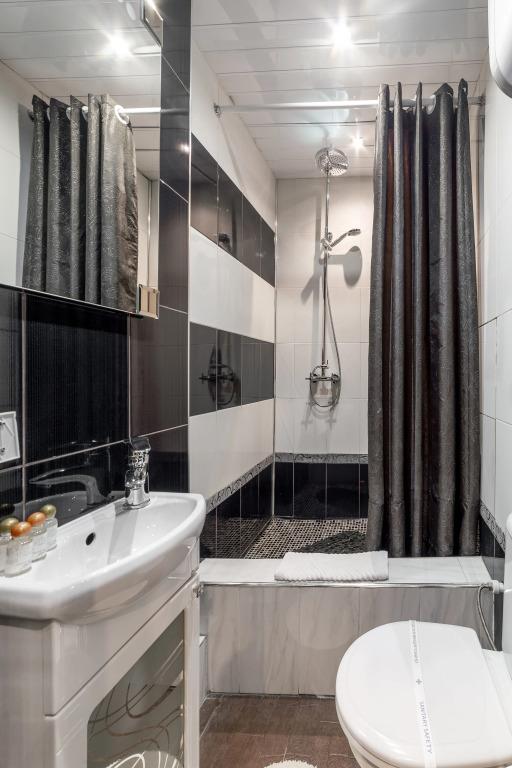 Bomond Hotel on Leninsky prospect 3*