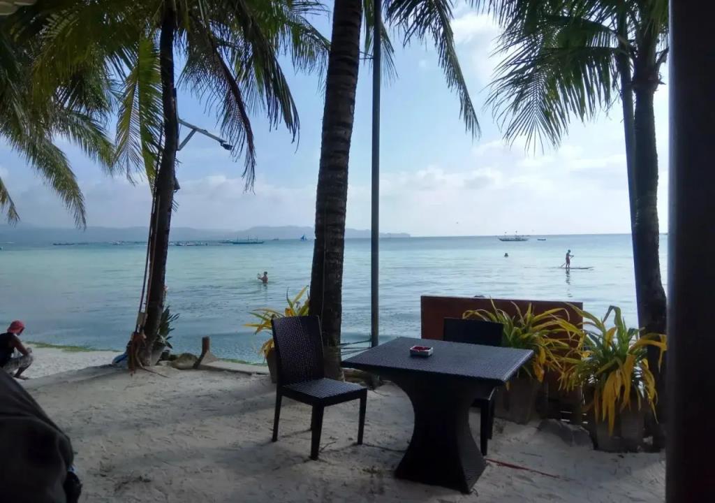 Aquarius Terraces Boutique Resort 2*