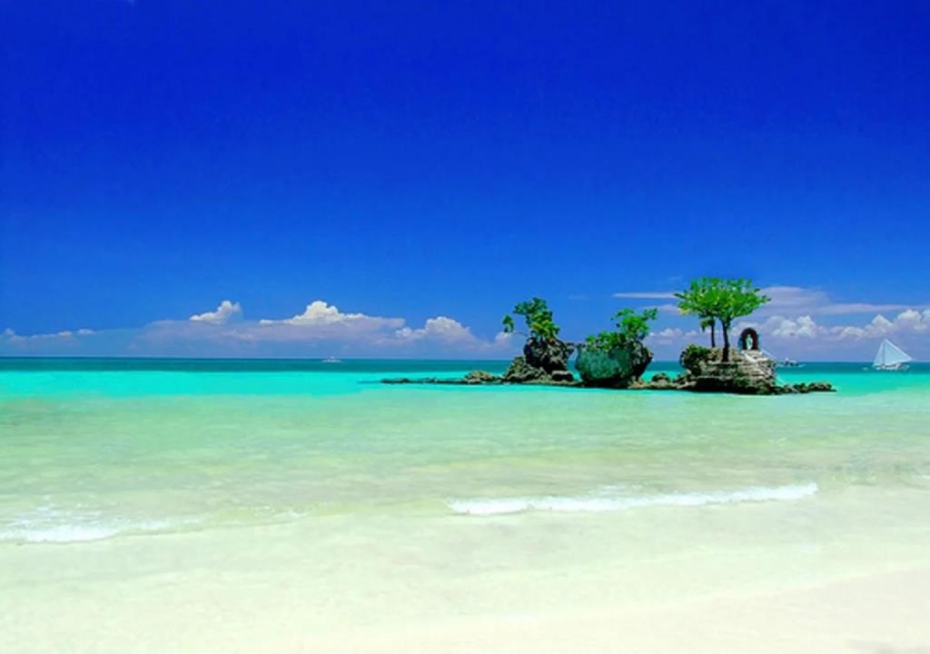 Aquarius Terraces Boutique Resort 2*