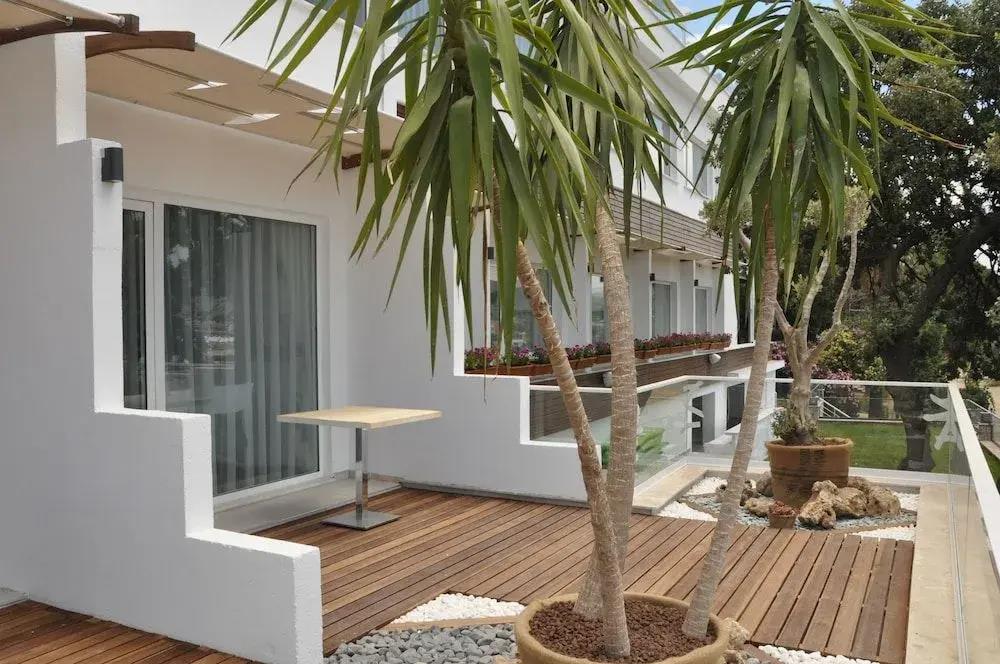 Karakas Hotel 0*