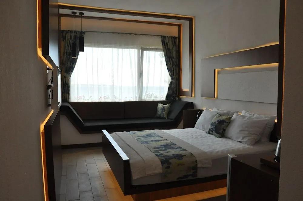 Karakas Hotel 0*