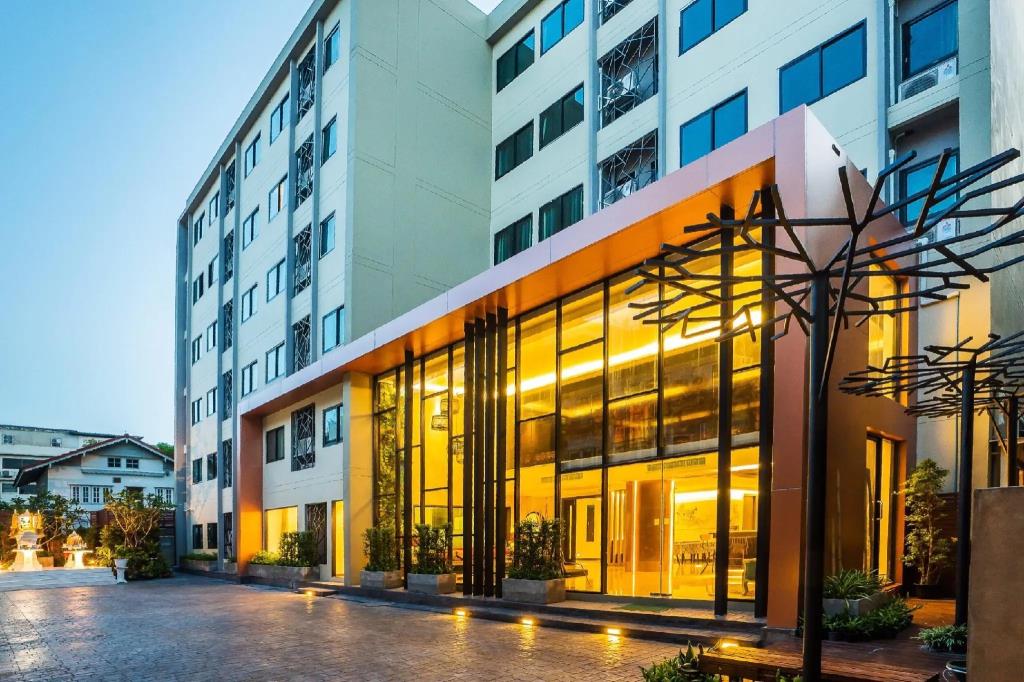 Aim House Bangkok Hotel 3*