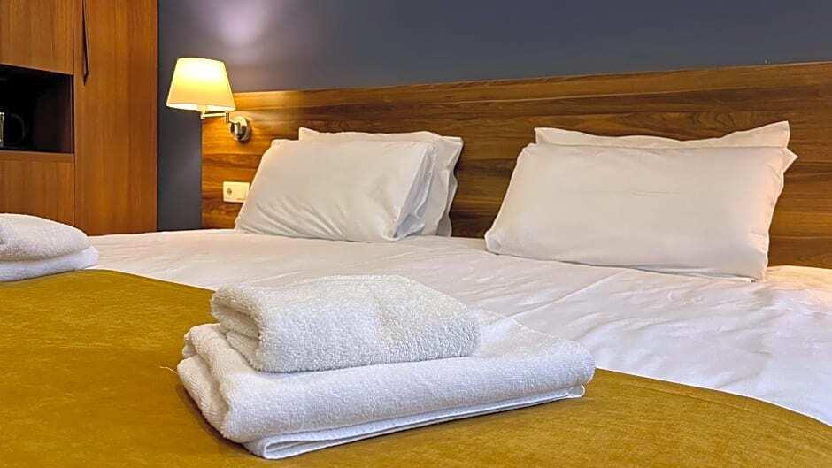 Hotel Point 3*