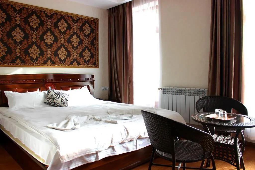 Hotel Garden House 3*