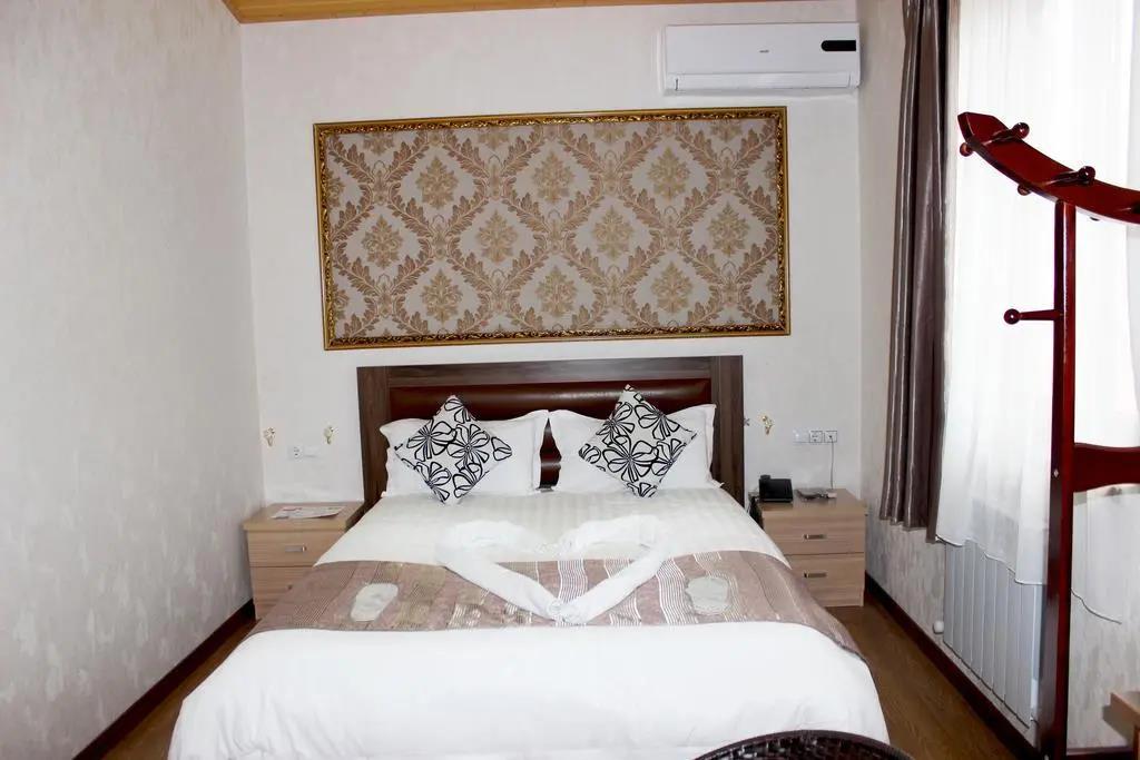 Hotel Garden House 3*