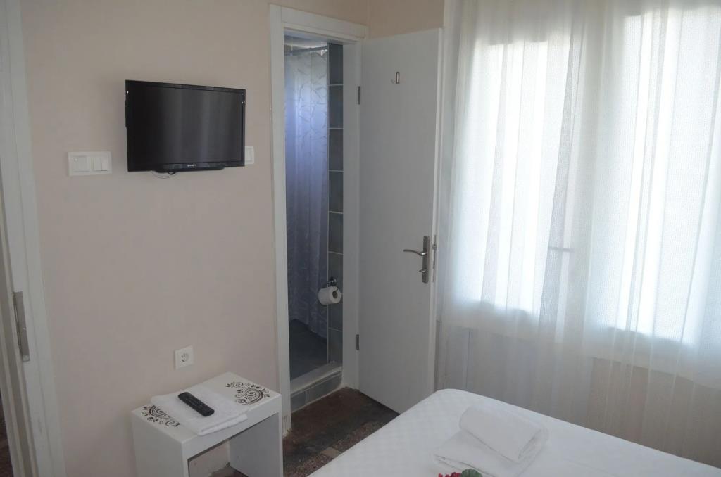Tunc Otel 0*
