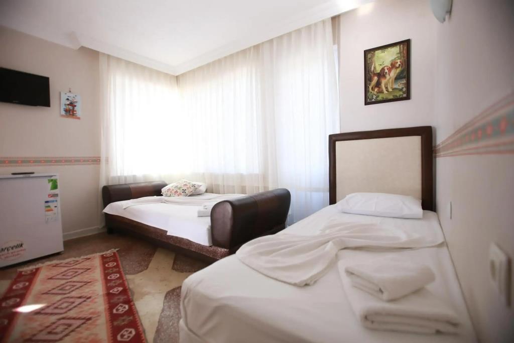 Tunc Otel 0*
