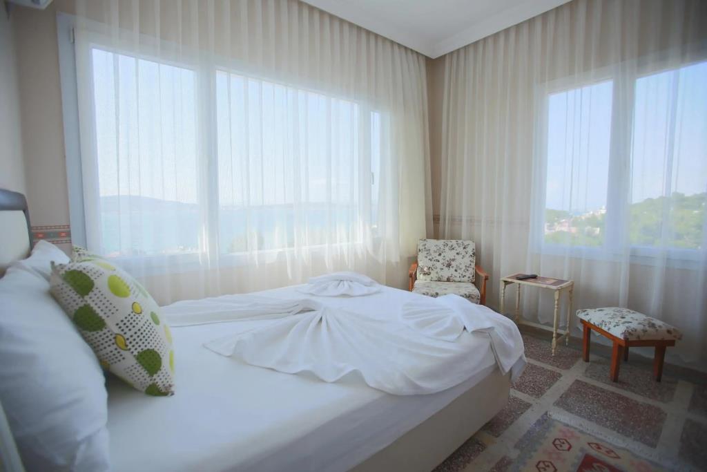 Tunc Otel 0*
